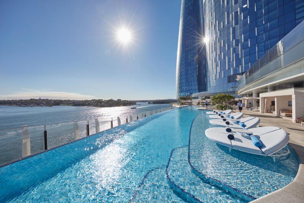 Infinity Pool Crown Sydney